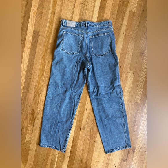 Everlane Way-High Wide-Leg Organic Cotton Jeans in Light Blue - Picture 2 of 5